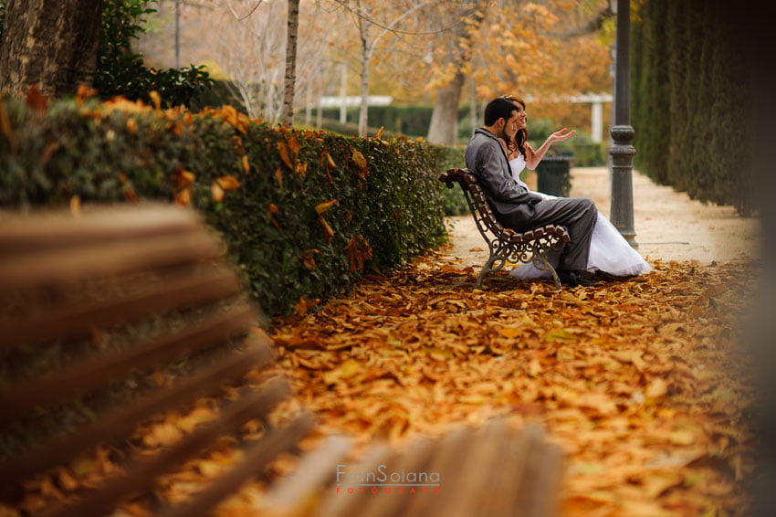 Reportaje de bodas en el Parque del Retiro de Madrid